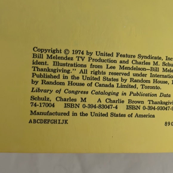 “A Charlie Brown Thanksgiving” Vintage Book - Picture 4 of 5